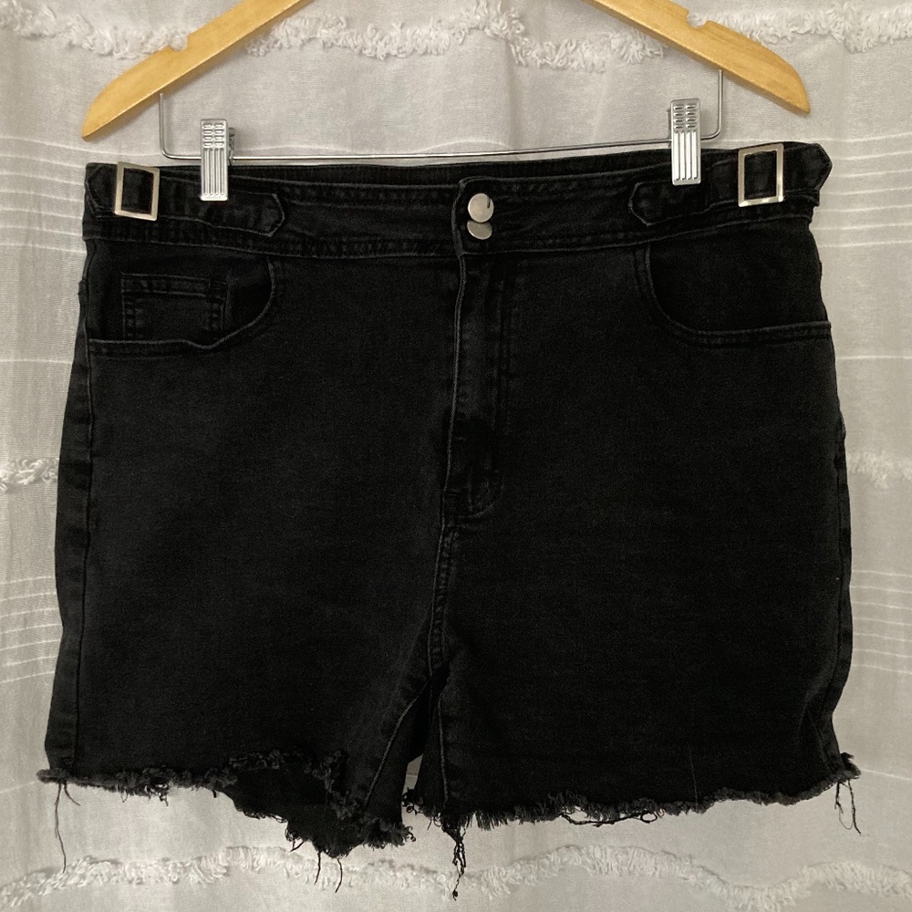 3/$10 SALE Black Distressed Denim Shorts With Adjustable Waist
